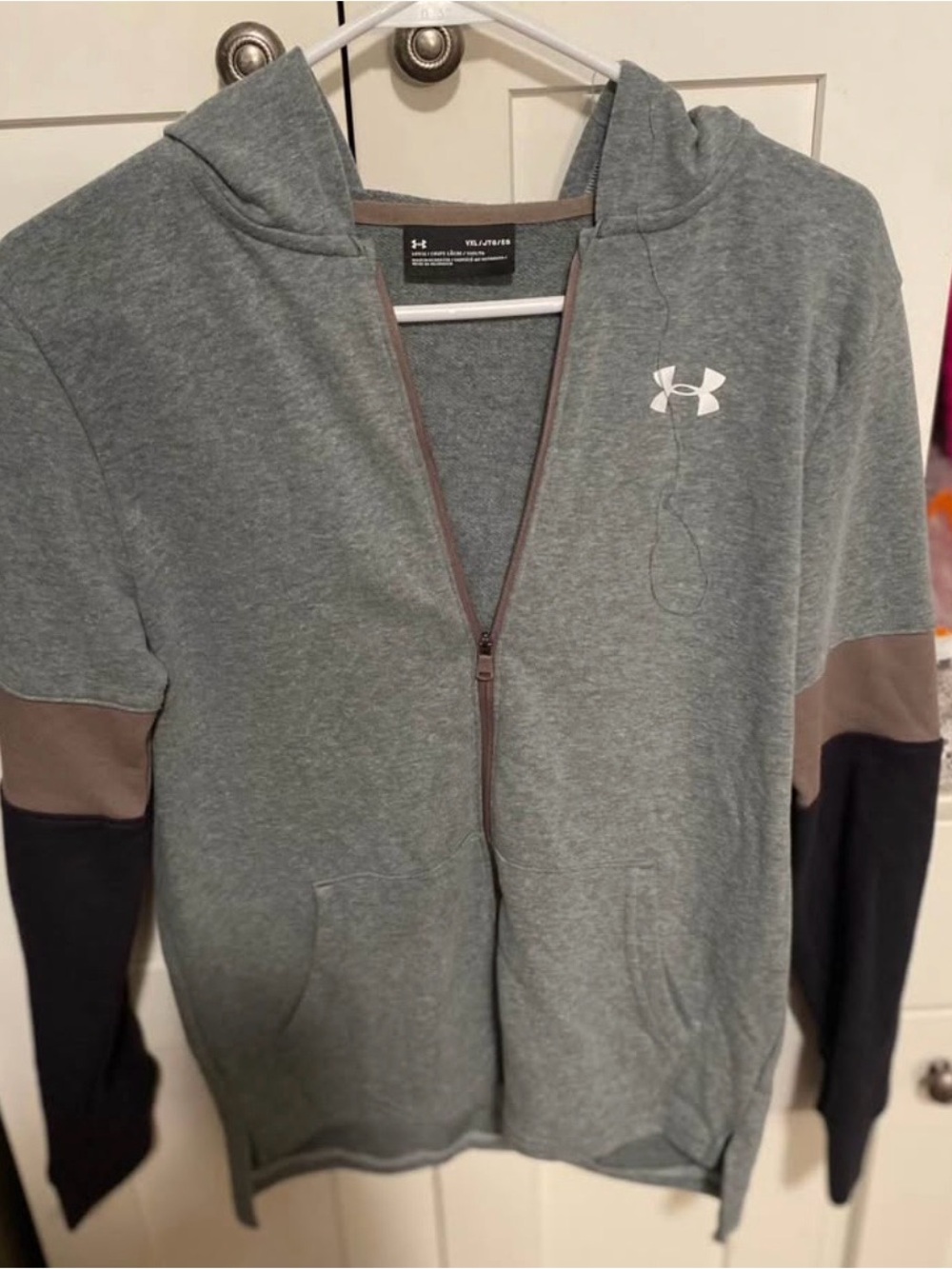 Under Armour Boys Heather Gray Zip-Up Hoodie with Tan and Black Sleeve Panels